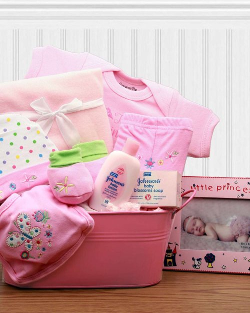 Cute As Can Be New Baby Gift Set