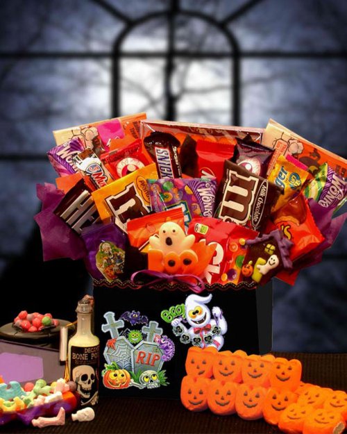 Spooktacular Sweets Halloween Gift Box